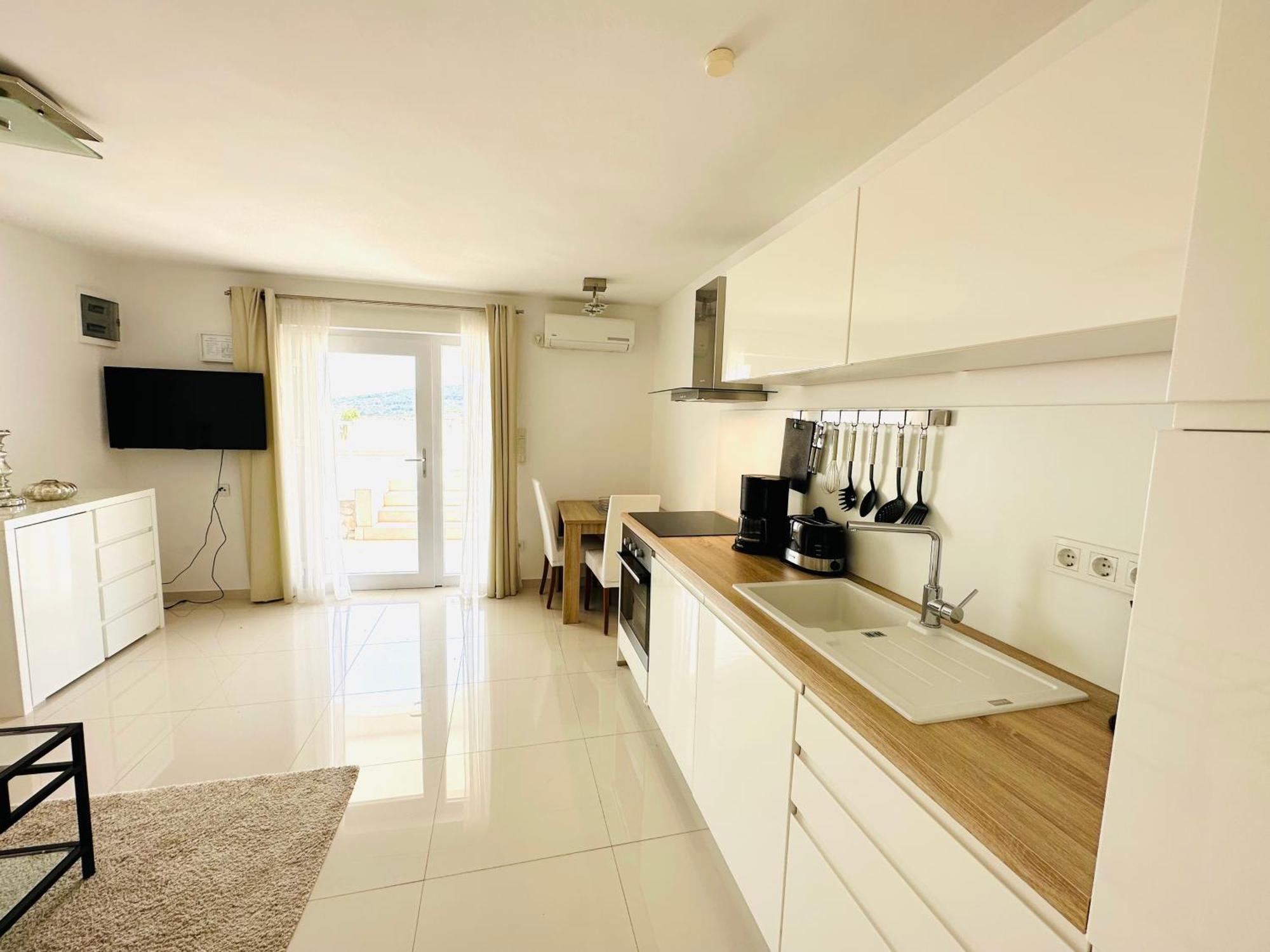 Villa Perla Tisno Luaran gambar